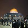 الآلاف يلبون نداء "الفجر العظيم" في المسجدين الأقصى والإبراهيمي